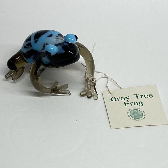 The Hamilton Collection "Adopt A Frog Collection" Gray Tree Frog Glass Figurine - Picture 1 of 12